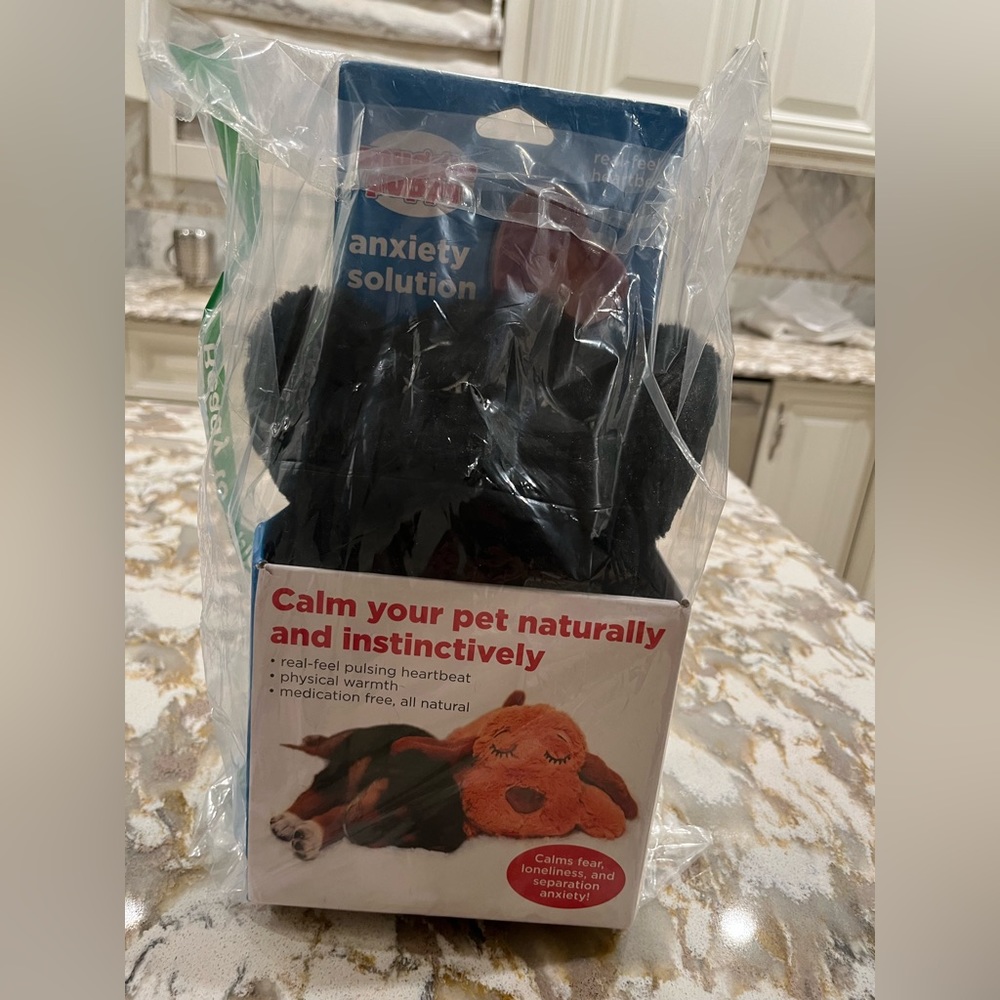NWT Snuggle pets relaxation toy - Picture 3 of 4